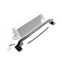 WRX STi 15+ Intercooler & Fäste Silver COBB Tuning